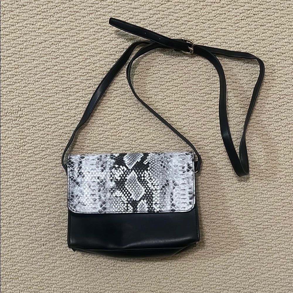 Joe Fresh | Snake Print Bag